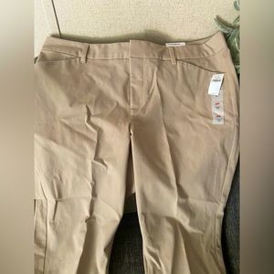 Old Navy high rise pixie ankle pants., Never worn!